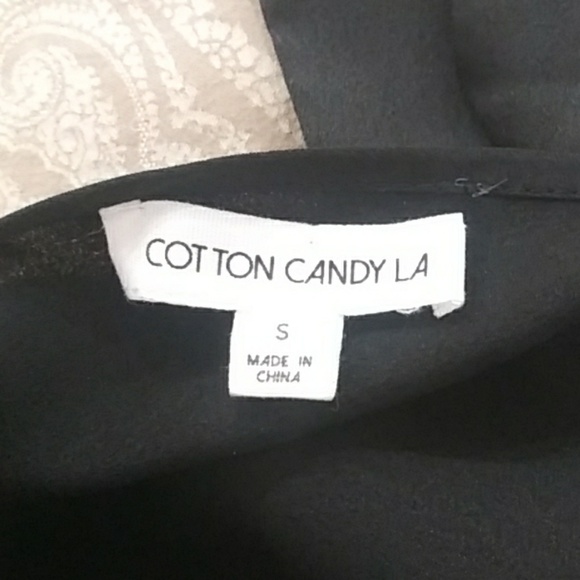 Satin-like black tank top - Picture 3 of 3